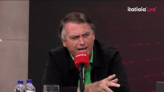 Ex-presidente Jair Bolsonaro (PL) criticou o TSE em entrevista exclusiva à Itatiaia nesta sexta-feira (30)