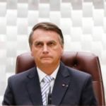 Ex-presidente Bolsonaro marca data para voltar ao Brasil e admite chance de ficar inelegível