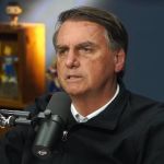 Bolsonaro: 'Inaceitável o aumento dos combustíveis ora anunciado pelo atual governo'