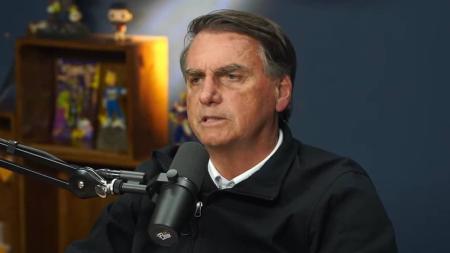 Ex-presidente Jair Bolsonaro criticou decisão do governo Lula de acabar com isenção para combustíveis