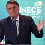 Bolsonaro chega à PF para depor sobre fraude no cartão de vacina