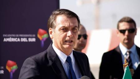 Ex-presidente prestou depoimento à Polícia Federal sobre dados em cartão de vacina