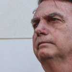 STF mantém multa do TSE a Bolsonaro por reunião com embaixadores