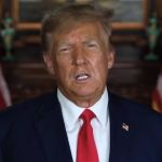 Trump pretende manter candidatura mesmo se for condenado pela Justiça dos EUA