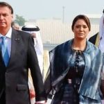 Michelle Bolsonaro contrata advogado de Carla Zambelli para defendê-la no caso das joias