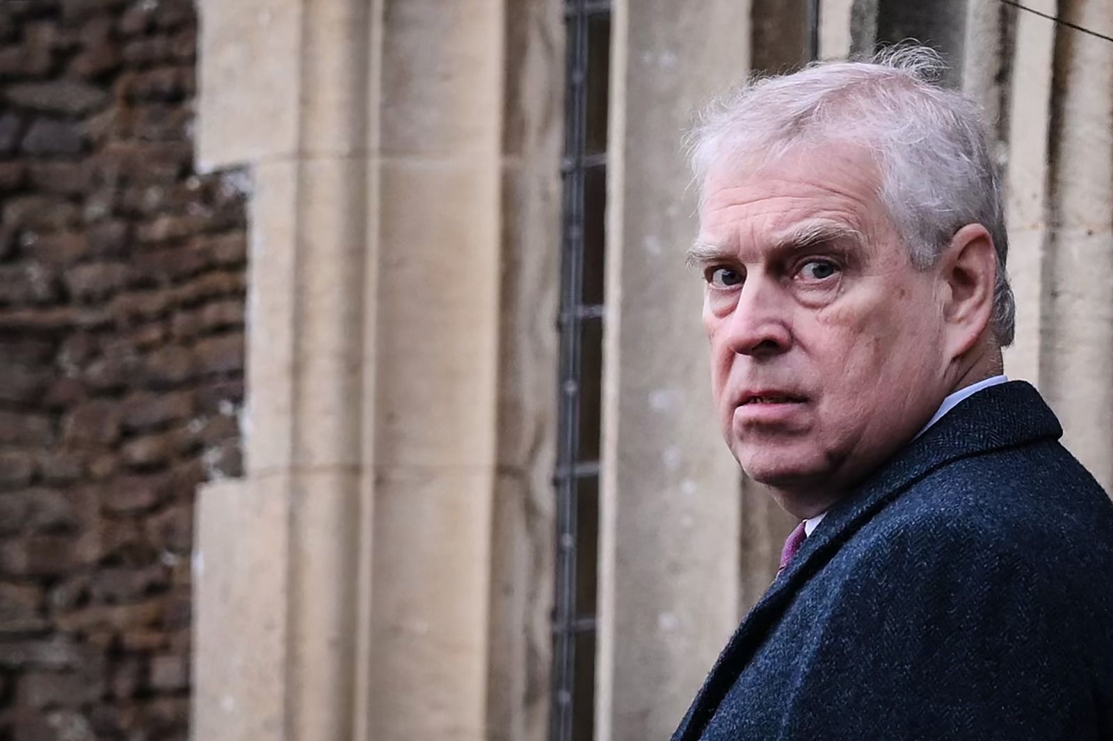 Caso Epstein: governo britânico apoia divulgação de documentos sobre ex-príncipe Andrew