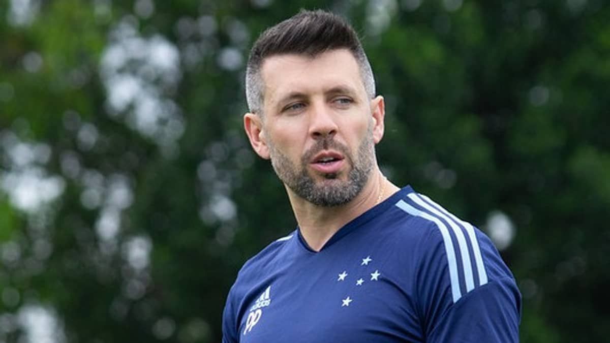 Ex-Cruzeiro, Pezzolano já tem data para chegar a Valladolid; saiba quando