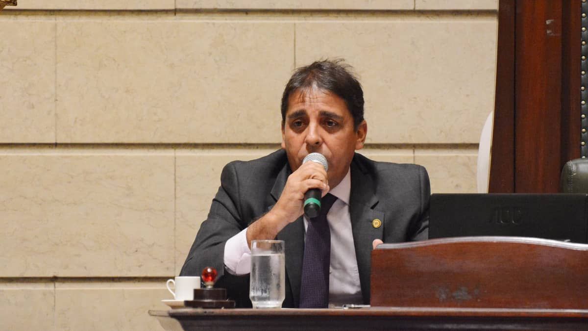 Ex-vereador do Rio de Janeiro, Zico Bacana é morto em ataque a tiros