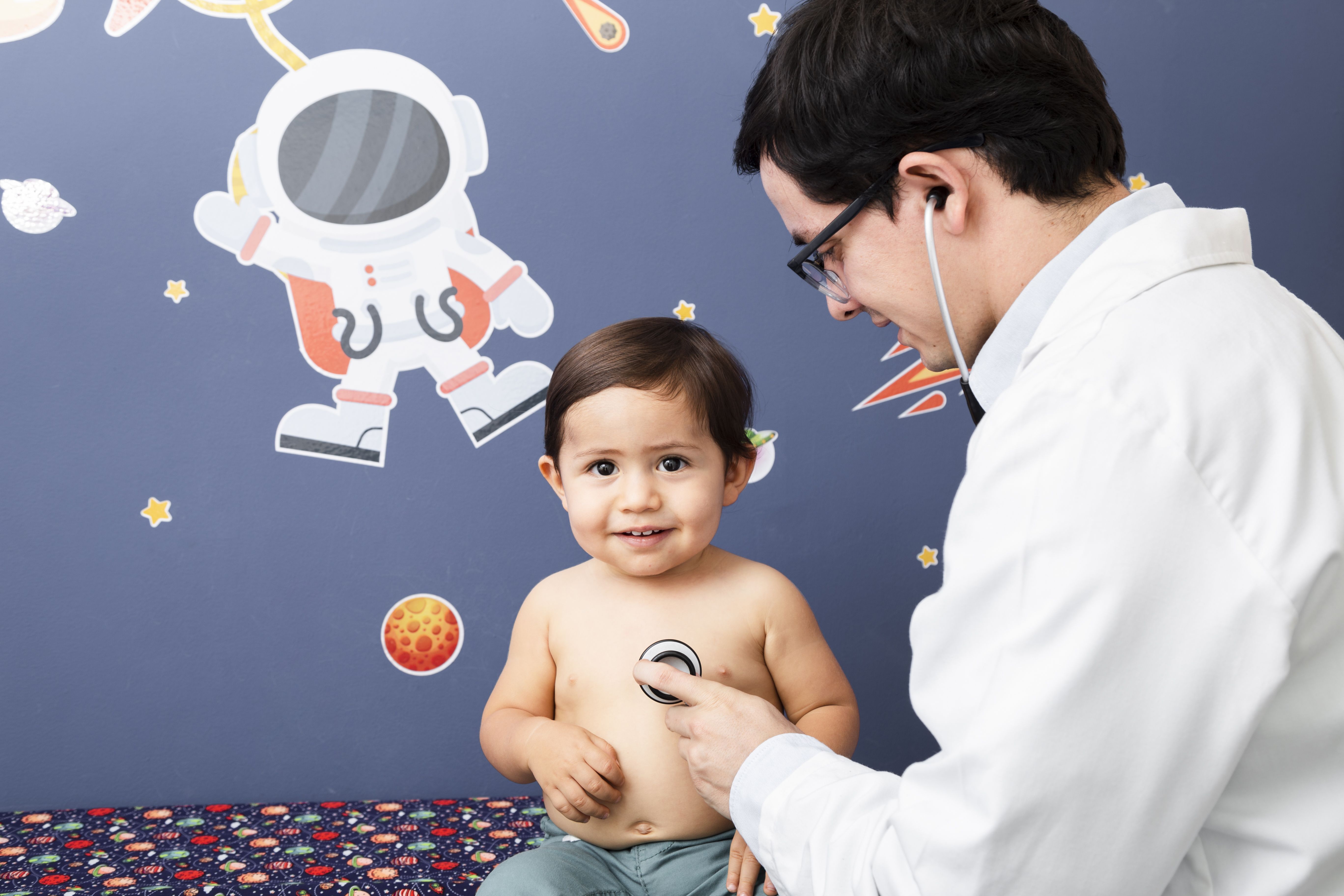 Sociedade Brasileira de Pediatria alerta médicos a não publicarem fotos de crianças nas redes