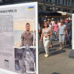 Exibição leva para as ruas de cidade italiana os horrores da Guerra na Ucrânia 