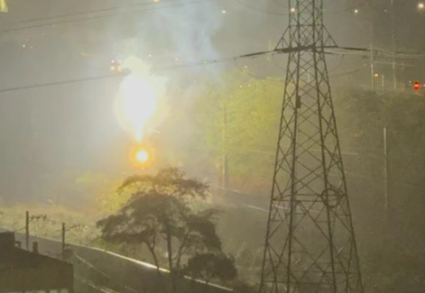 'Tremeu muito, parecia que o prédio ia cair', diz moradora de BH sobre raio que atingiu estação de metrô