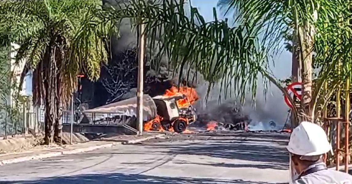 Veja imagens da carreta que explodiu e fez chão tremer em Vespasiano