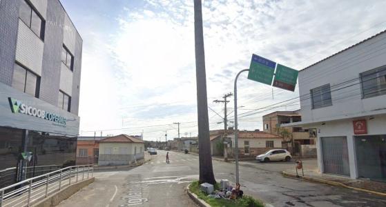 Uma pessoa morreu e cinco ficaram feridas
