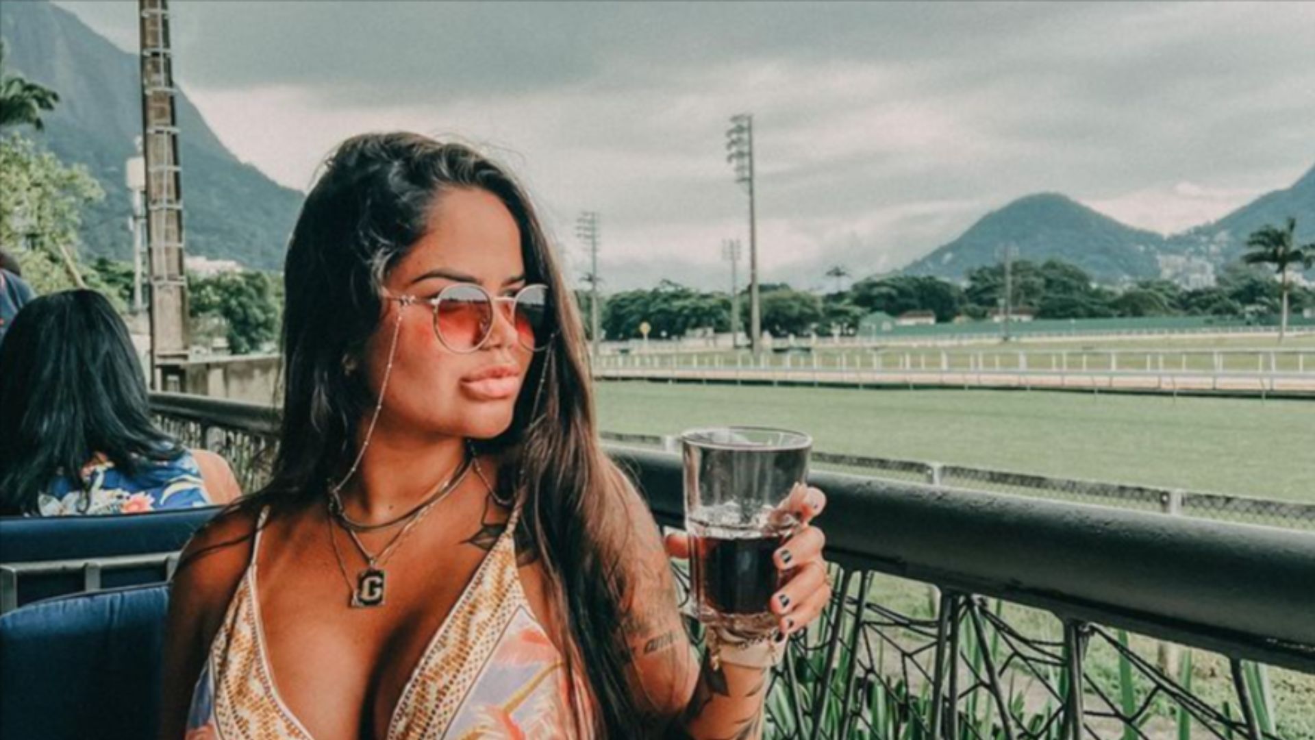 Quem é Gabriela Sousa, esposa de Nego Di e presa por posse de arma