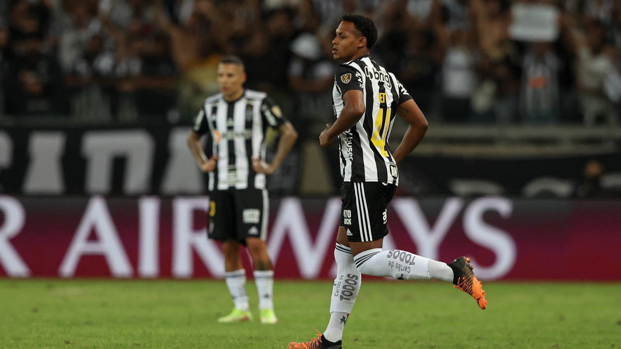 Atlético libera campeão brasileiro para clube dos Emirados Árabes