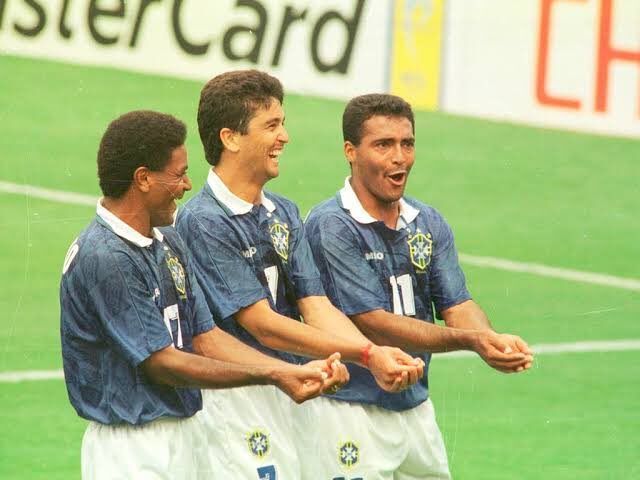 Por onde anda filho de Bebeto, homenageado em comemoração marcante no tetra