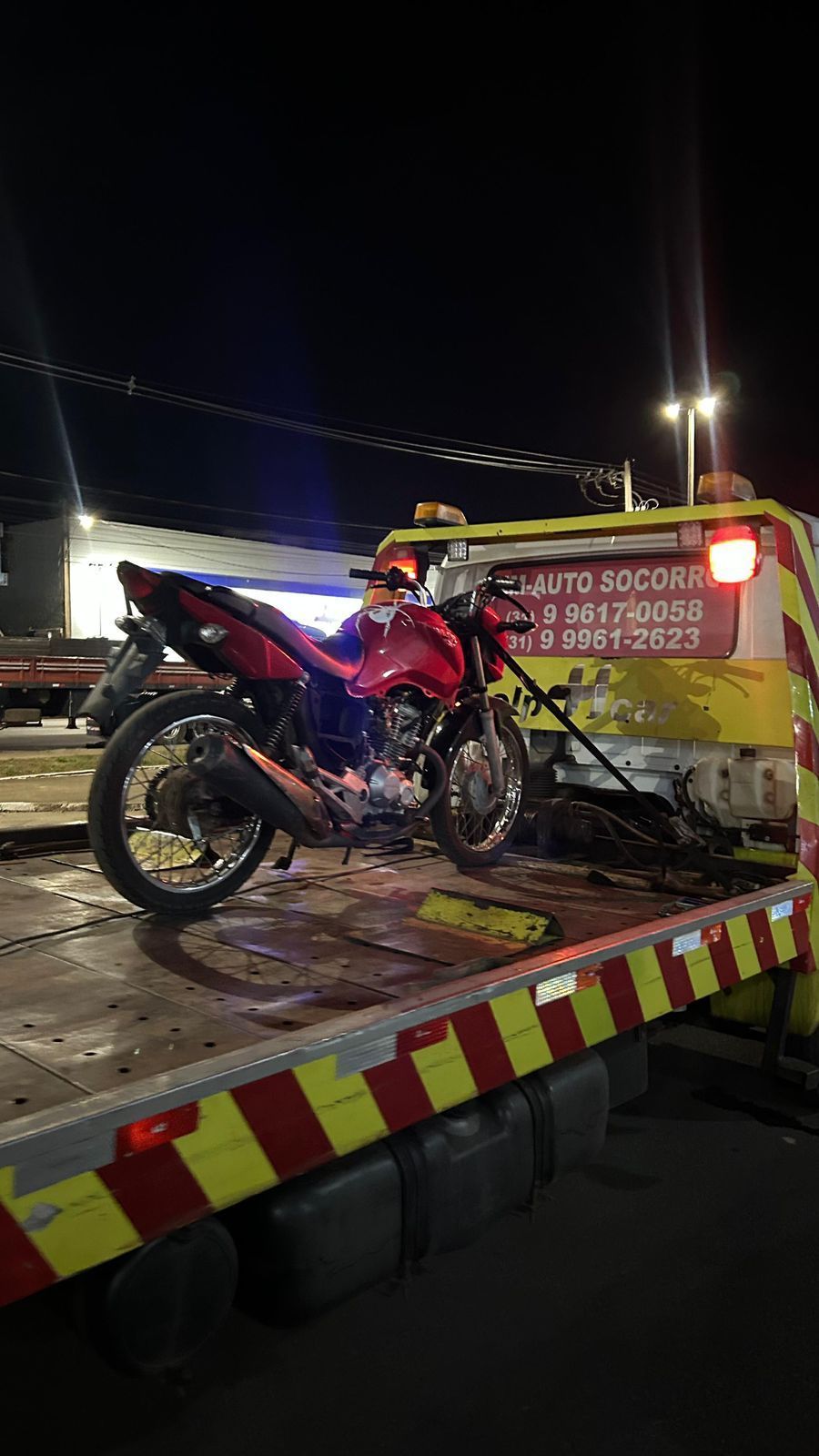 Motocicleta roubada é recuperada em distrito de Ouro Preto