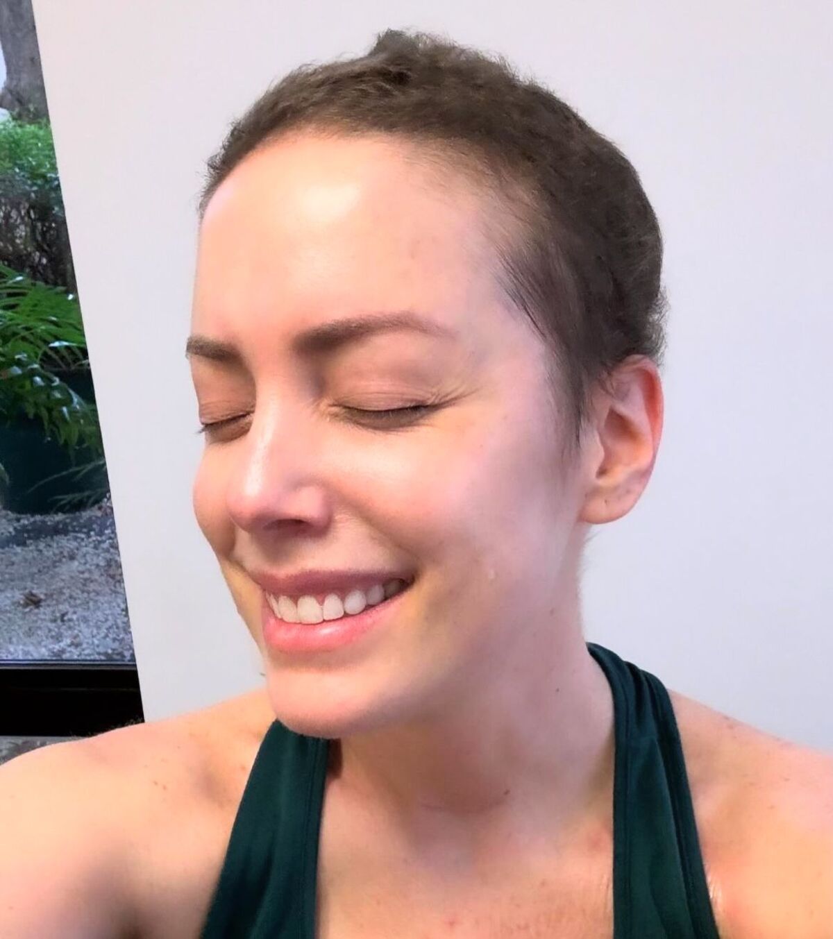Chorando, Fabiana Justus atualiza estado de saúde após tratamento de leucemia