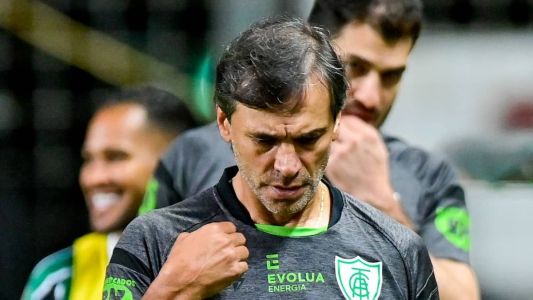 Fabián Bustos, técnico do América