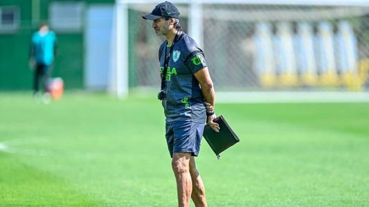 Fabián Bustos terá a primeira 'semana cheia' de treinamentos
