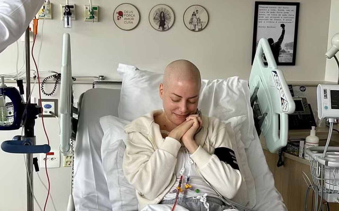 VÍDEO: Fabiana Justus mostra reação ao descobrir 'pega' da medula óssea