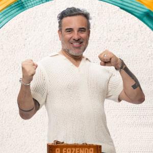 Fabiano está entre os finalistas de A Fazenda 17