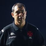 Fábio Carille alerta para lado mental do Vasco após derrota para o Flamengo