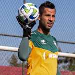 Fábio, do Fluminense, é o goleiro com mais defesas difíceis no Brasileirão