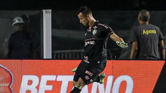 Fábio é um dos principais jogadores do Vasco