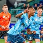 Ex-Atlético faz dois gols e decide título nacional por clube da Austrália