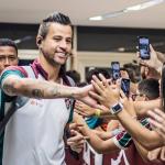 Fluminense confirma oferta e fica próximo de renovar com goleiro Fábio