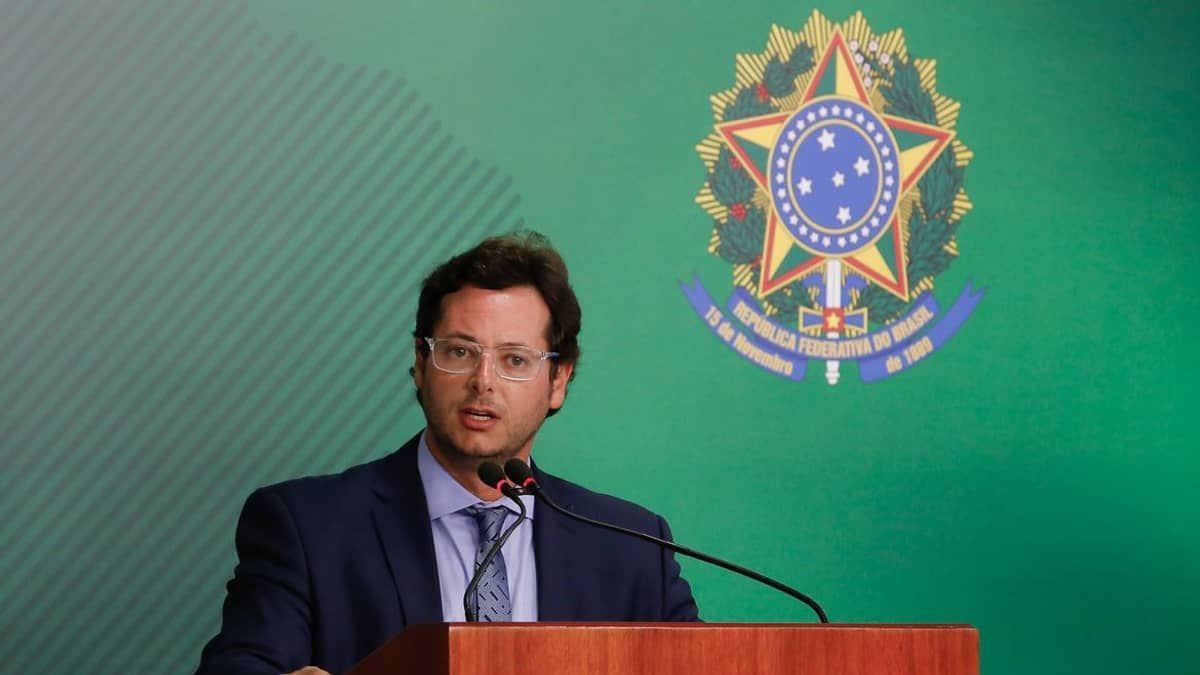 Advogado de Bolsonaro nega fraude nas eleições e diz que hacker Delgatti está mentindo