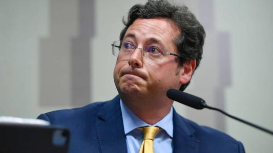 Fabio Wajngarten ficou em silêncio durante depoimento à PF sobre o caso da venda de joias