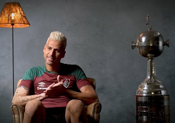 Presidente do Fluminense 'bancou' chegada de Fábio contra desejo de preparador