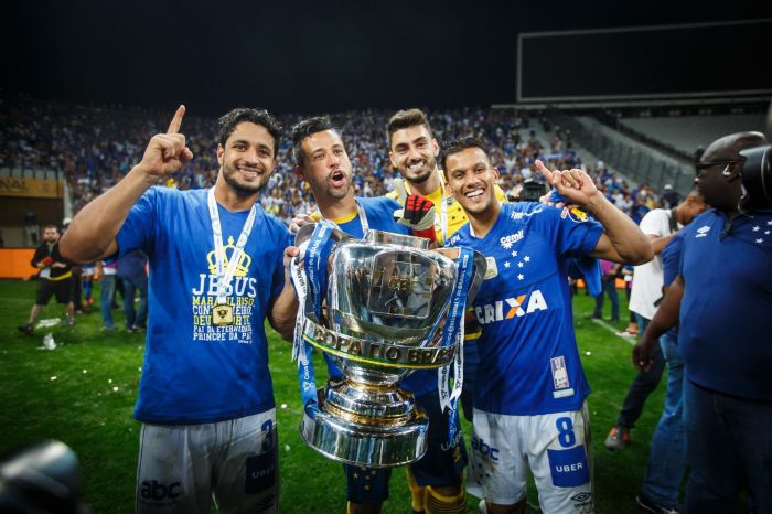 Cruzeiro - 6 títulos da Copa do Brasil (1993, 1996, 2000, 2003, 2017 e 2018)