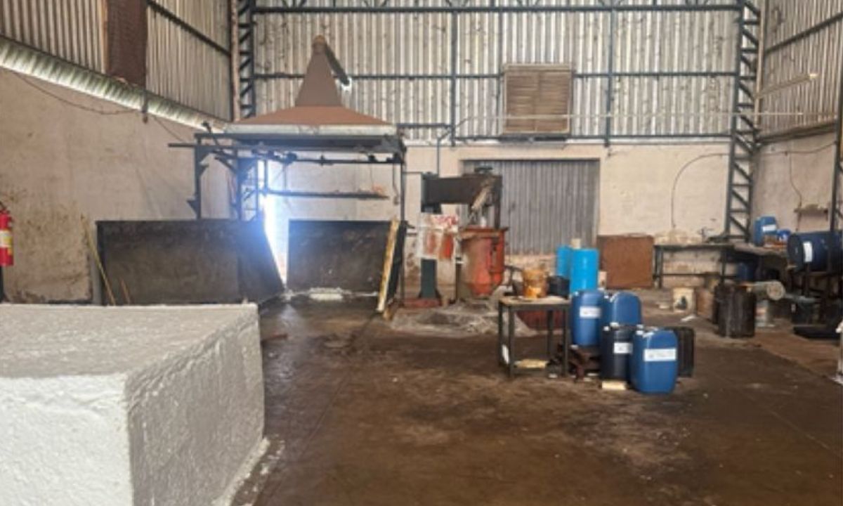 Fábrica é multada em R$ 127 mil por crime ambiental em Ubá (MG)