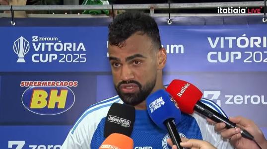 Fabrício Bruno, zagueiro do Cruzeiro, teve bom desempenho na vitória celeste sobre o Banfield-ARG