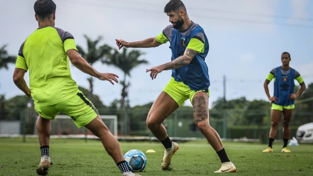 Pouco acionado, Fabrício Daniel perde espaço com técnico do Sport