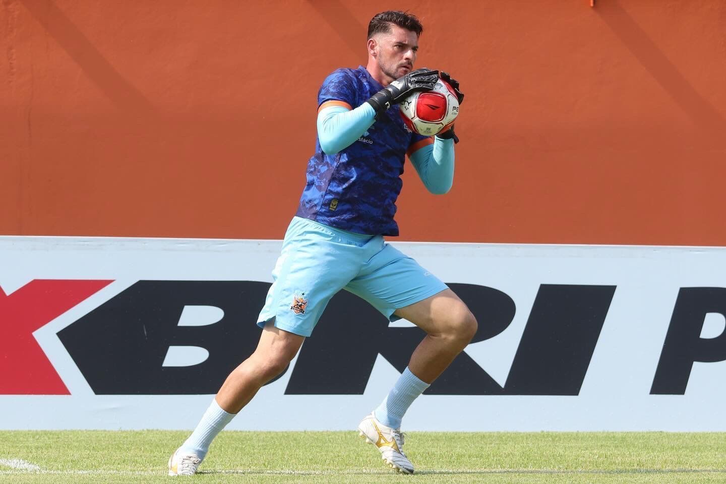 Inter encaminha contratação de destaque do Nova Iguaçu