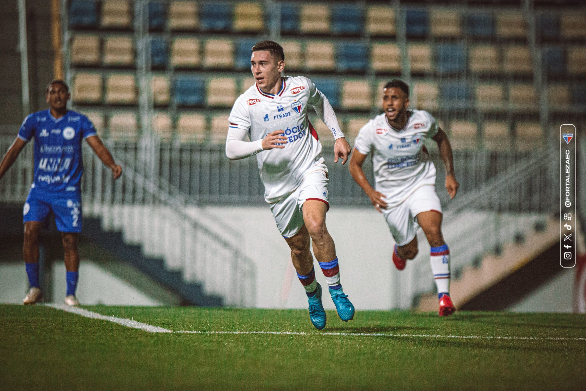 Tombense contrata volante de clube da Série A; veja detalhes