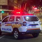 Suspeito de roubar celular é morto a facadas enquanto era linchado no Centro de BH