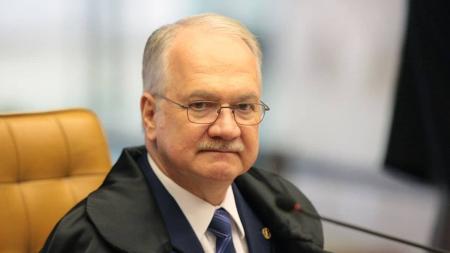 Edson Fachin votou pela condenação de Aécio Lúcio Costa Pereira
