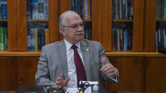Fachin acatou posicionamento da PGR e rejeitou denúncia sobre 'quadrilhão do MDB'
