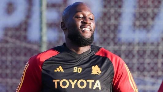 Roma e Udinese se enfrentam no Campeonato Italiano