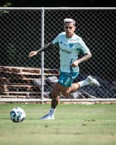 Fagner, do Cruzeiro, comemora convocação do filho à Seleção Brasileira