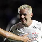 Fagner de ponta? Entenda a estratégia de Mano Menezes em Corinthians x Vasco