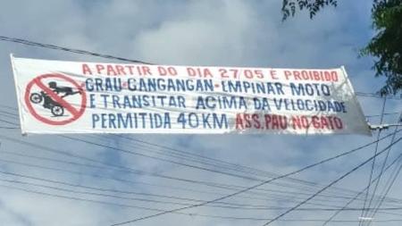 Faixas estão espalhadas por várias ruas do Alto Vera Cruz