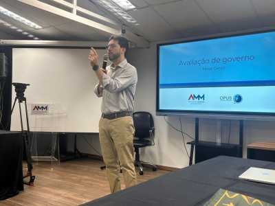 Luís Eduardo Falcão, presidente da AMM, durante apresentação de uma pesquisa da associação nesta sexta-feira (5)