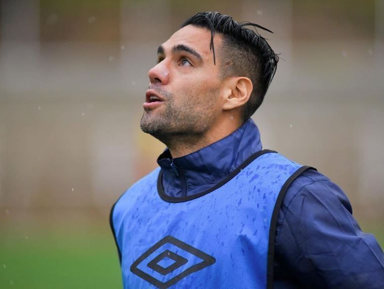 Clube sul-americano anuncia contratação de Falcao Garcia, ex-Porto