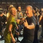 Família faz 'intervenção' no último show do Skank